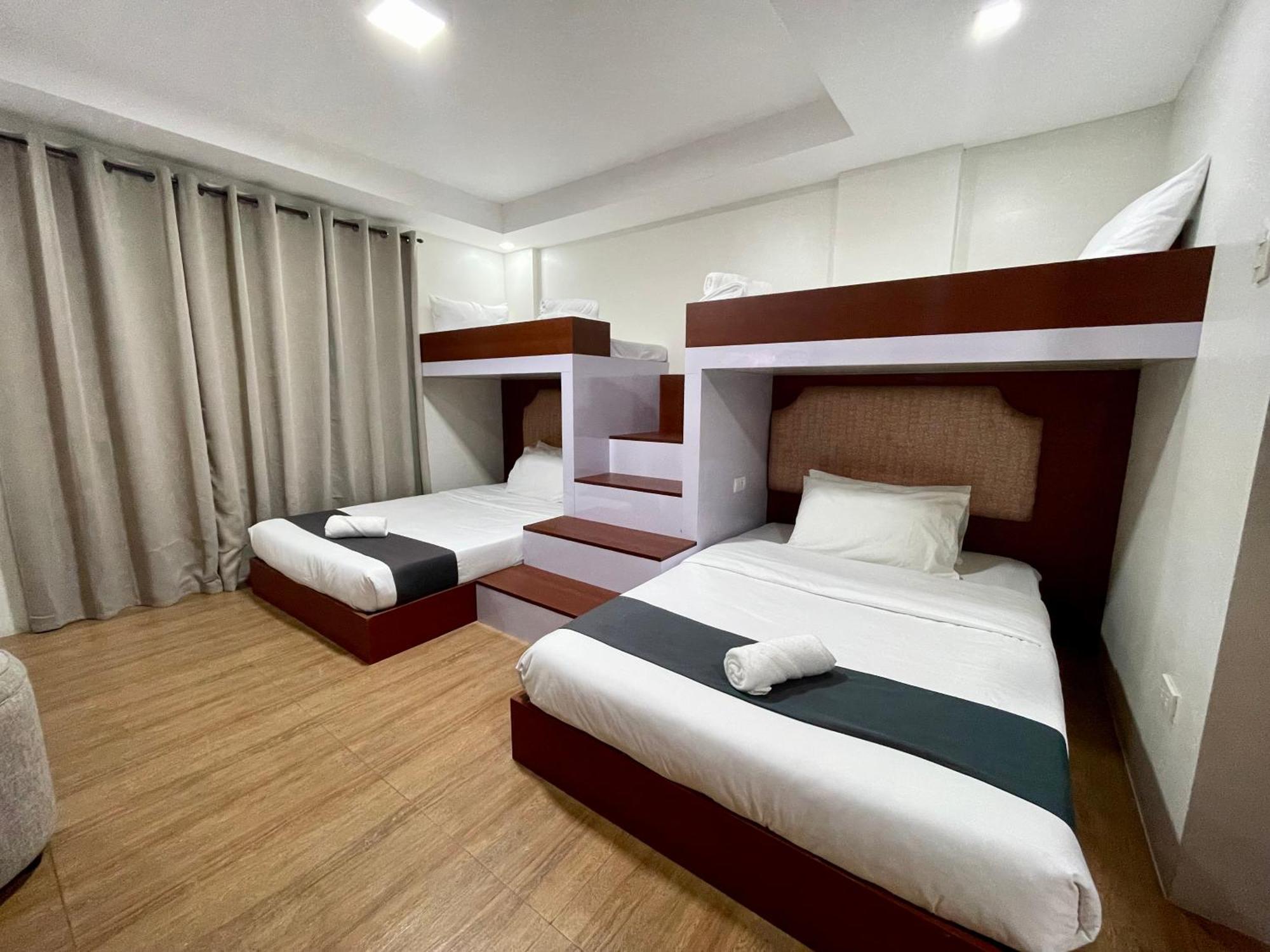 Staycation Hotel San Jose  Luaran gambar